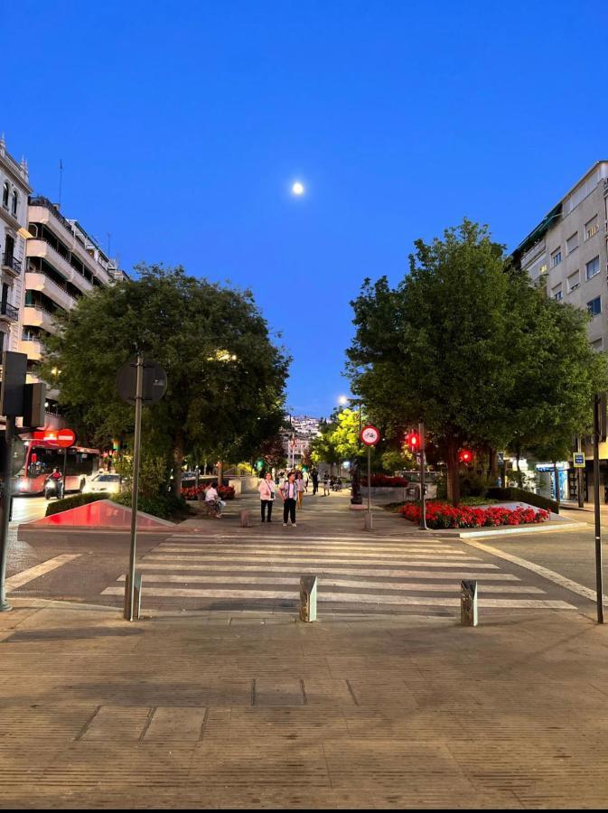 Constitucion Suite Confort I Granada Exterior foto